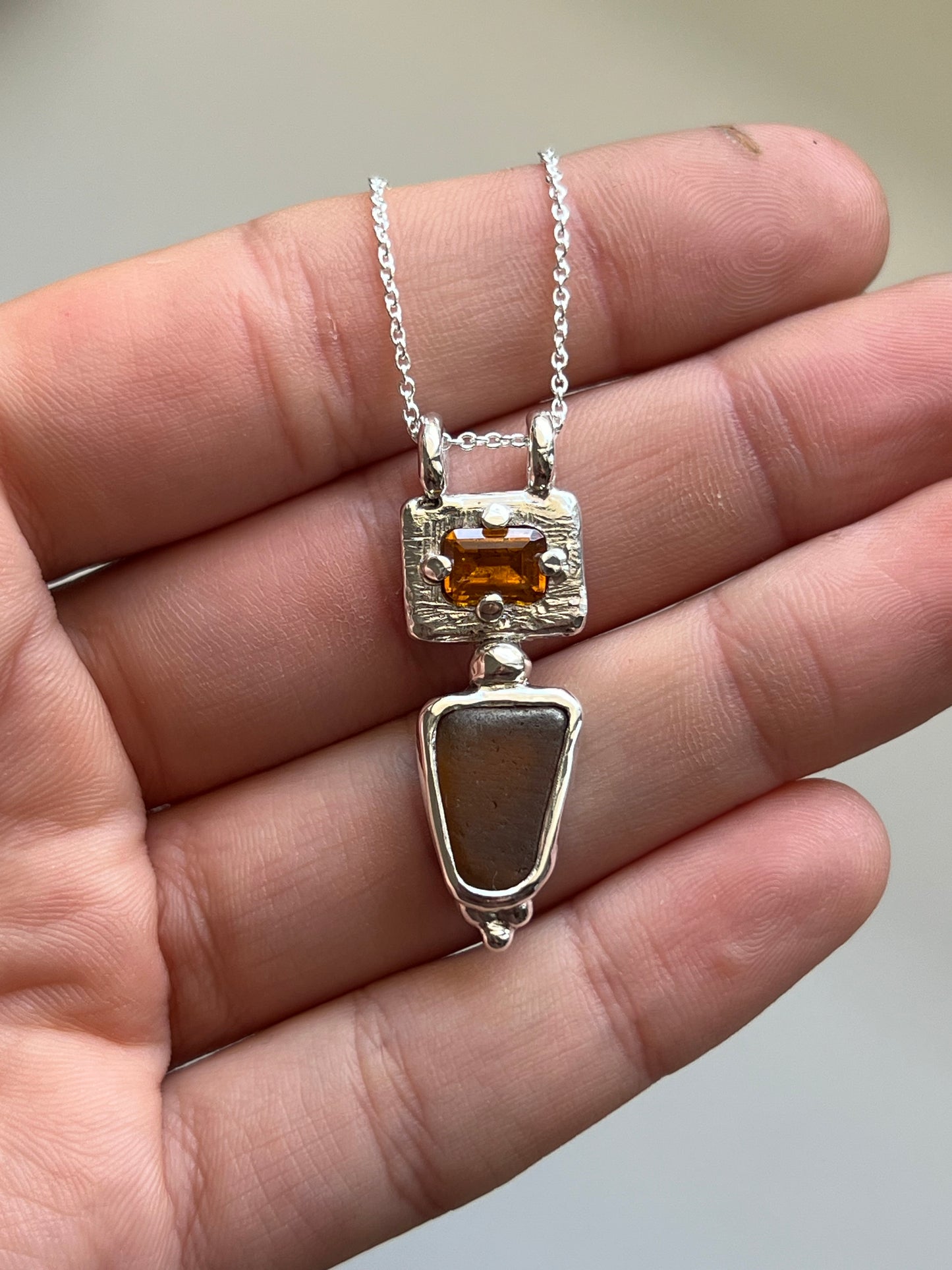 ELEMENTS pendant