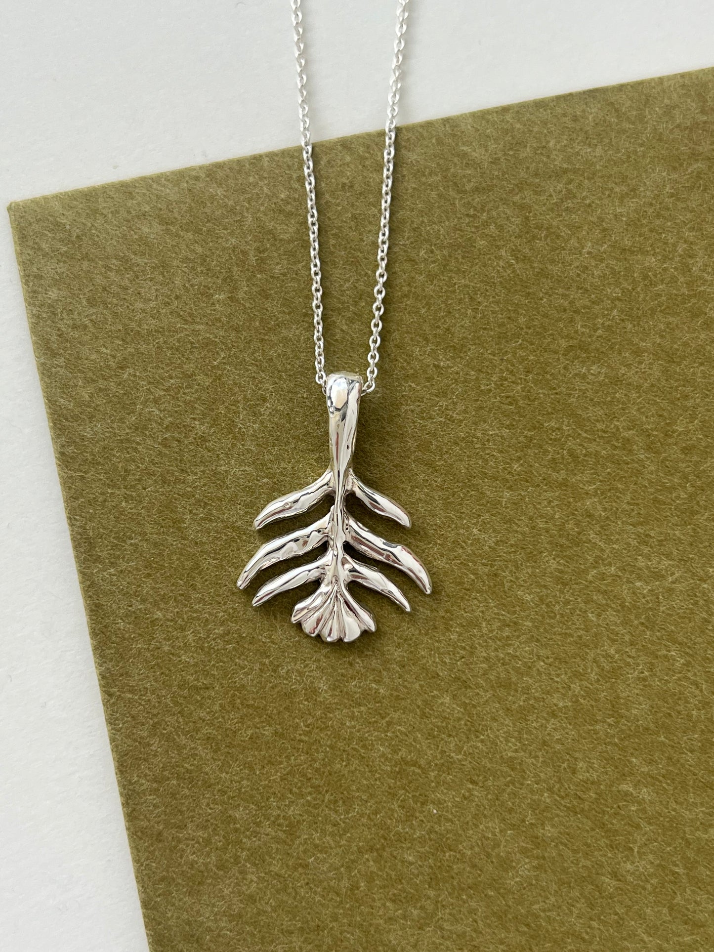 WILLOW pendant