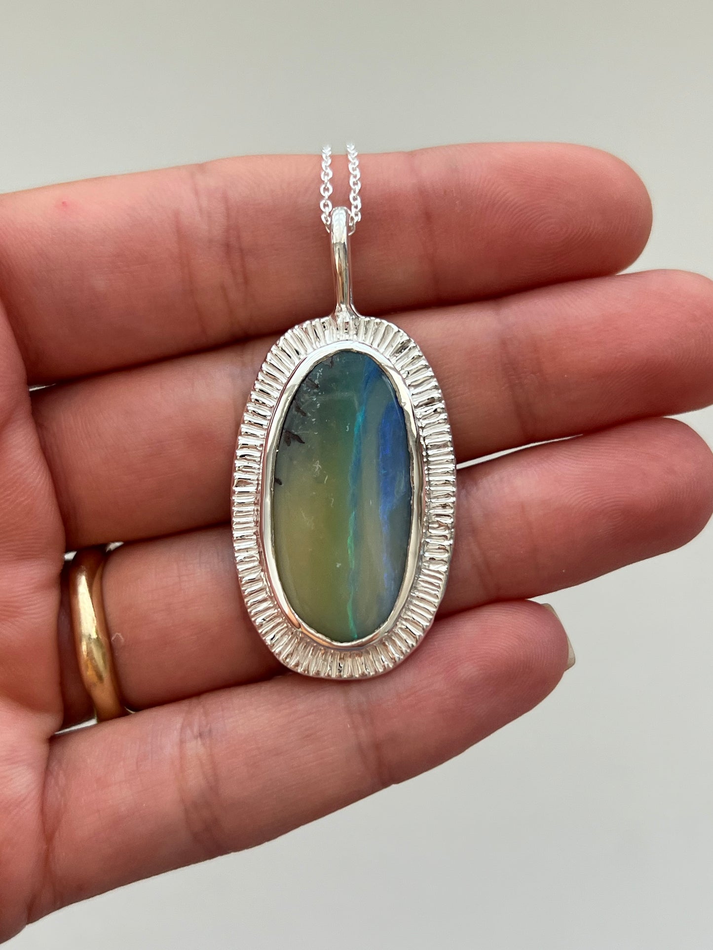 COVE pendant