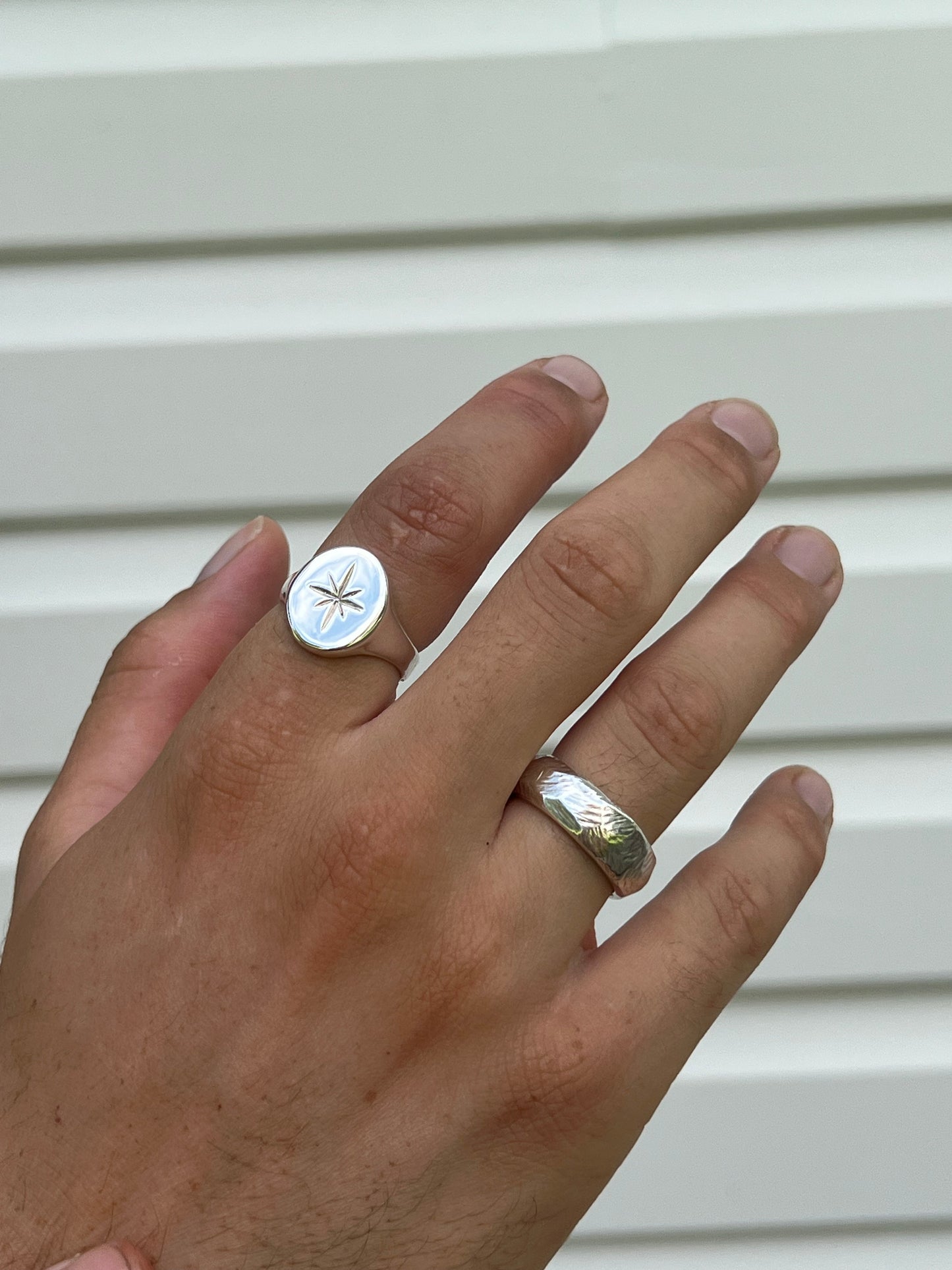STELLAR signet | T