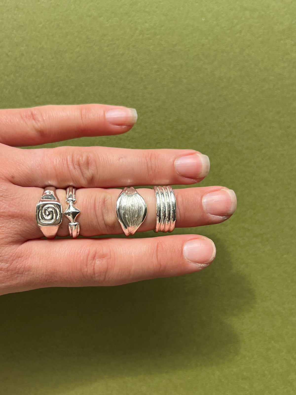VESPER ring | P
