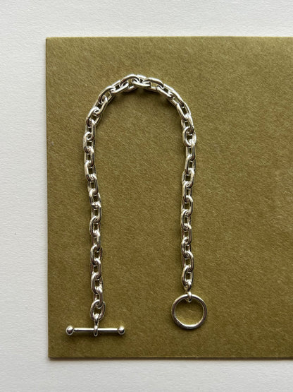 Paperclip bracelet