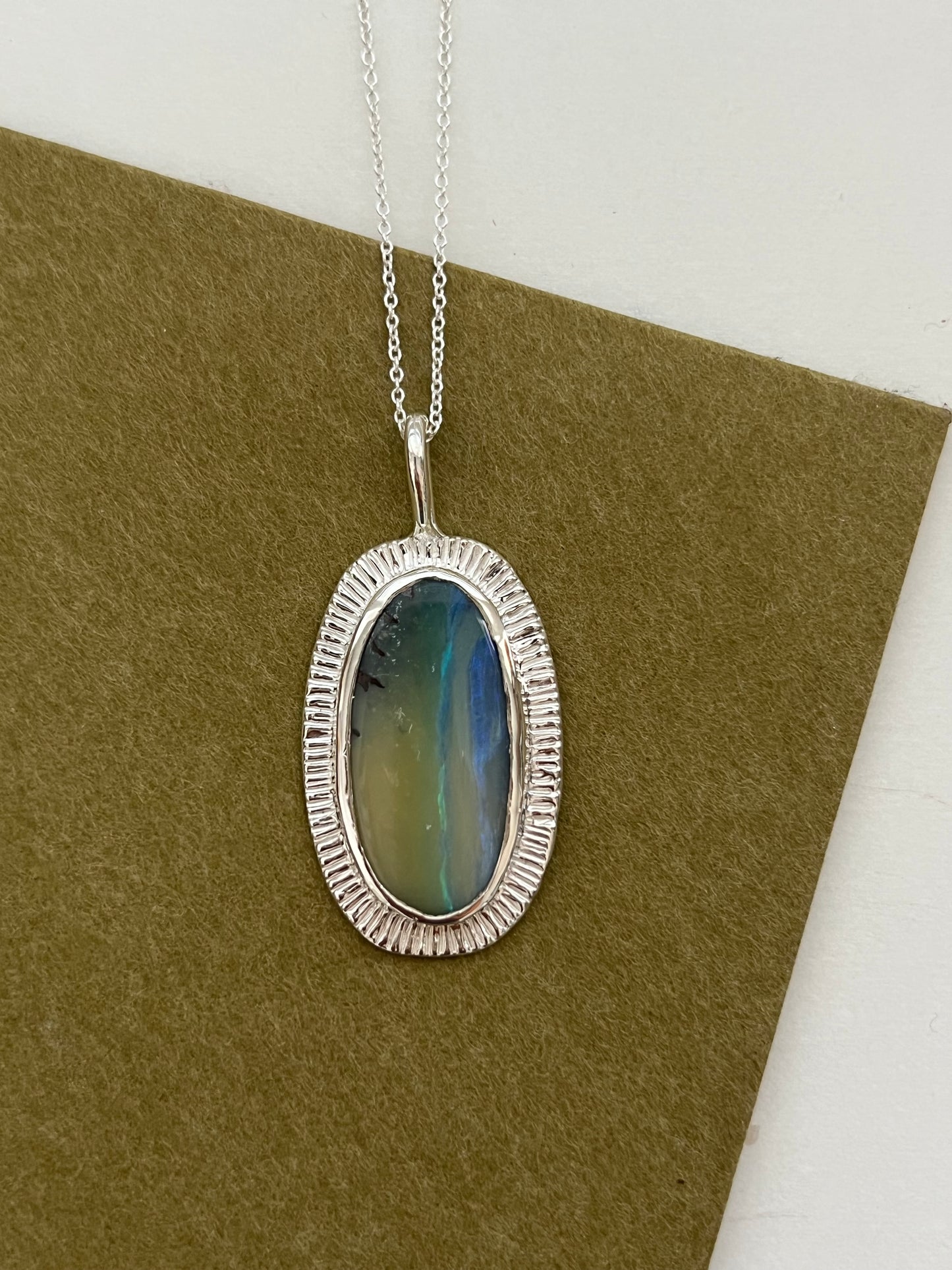 COVE pendant