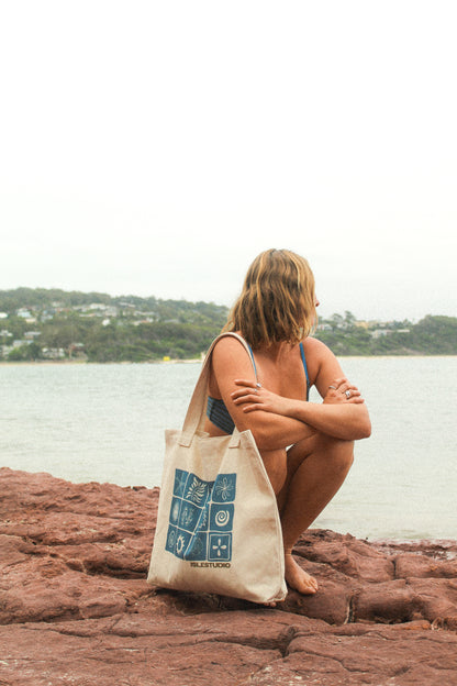 Odyssey tote