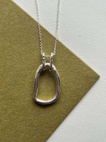 ROWAN pendant