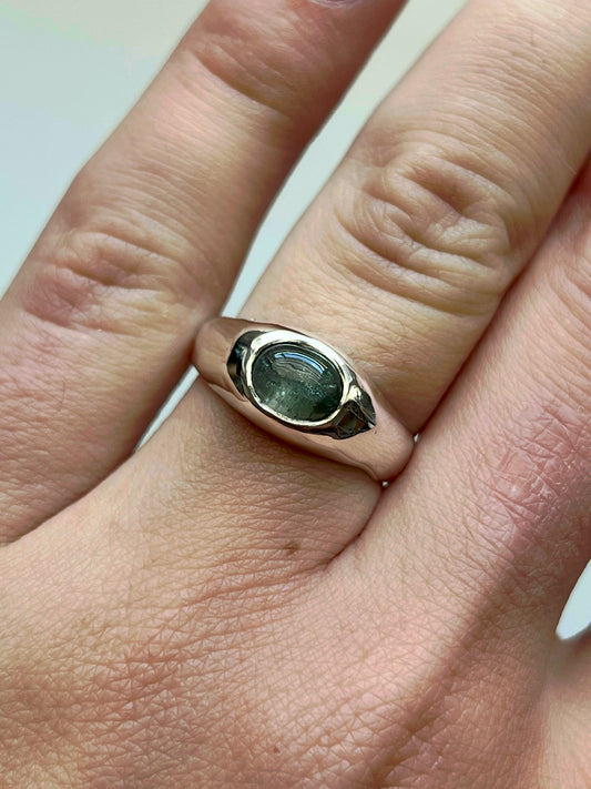 TOURMALINE signet | O